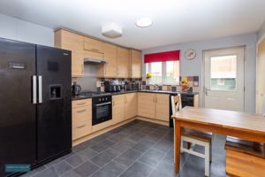 Kitchen- click for photo gallery